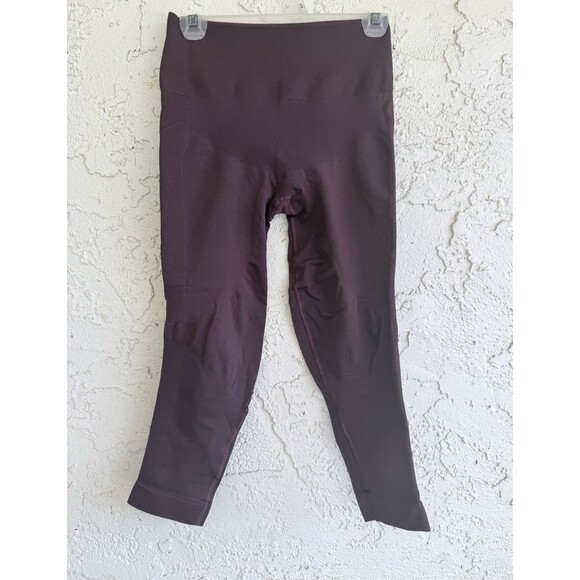 lululemon athletica Pants - LULULEMON Seamless Cropped Leggings Deep Maroon Stretch Athleisure Size 4